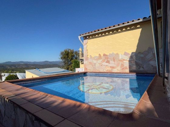 Foto 1 de Xalet en venda a Residencial Park de 3 habitacions amb terrassa i piscina