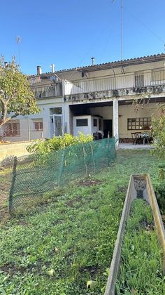 Foto 2 de Casa adossada en venda a Santa Coloma de Farners de 3 habitacions amb terrassa i garatge