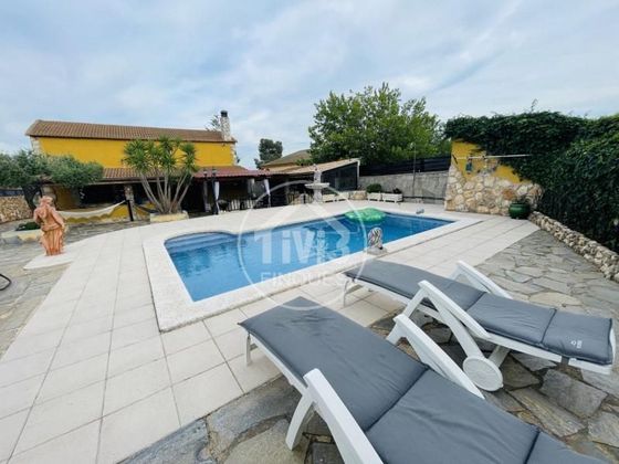 Foto 1 de Xalet en venda a Cabra del Camp de 2 habitacions amb terrassa i piscina