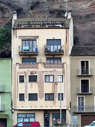 Foto 2 de Dúplex en venda a calle Del Pont de 3 habitacions amb terrassa i balcó