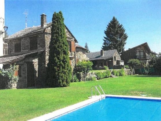 Foto 1 de Casa en venda a Bolvir de 4 habitacions amb piscina i garatge
