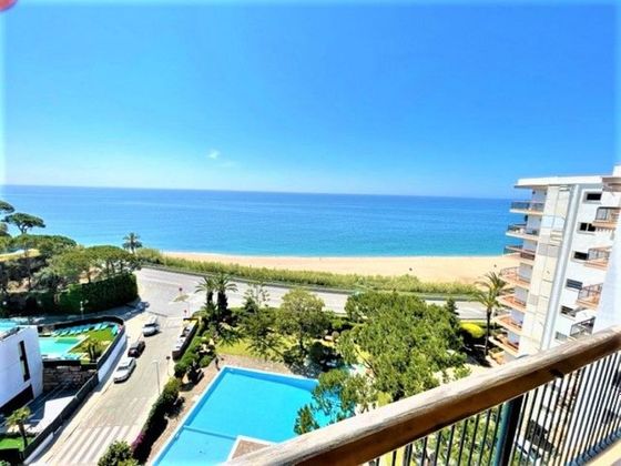 Foto 2 de Àtic en venda a Sant Pol de Mar de 4 habitacions amb terrassa i piscina