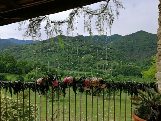 Foto 1 de Casa rural en venda a Vallfogona de Ripollès de 7 habitacions amb terrassa i jardí
