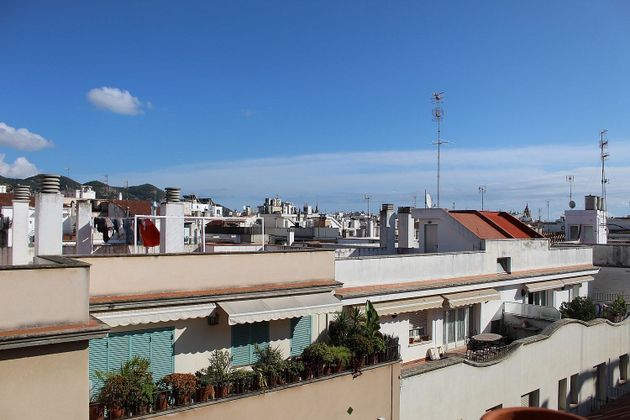 Foto 1 de Dúplex en venda a calle Europa de 2 habitacions amb terrassa i balcó