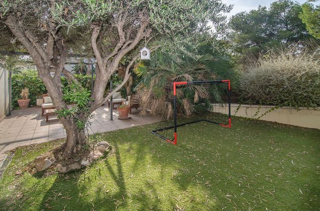 Foto 2 de Dúplex en venda a Can Girona - Terramar - Can Pei - Vinyet de 5 habitacions amb terrassa i piscina