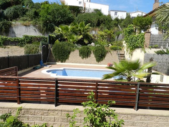 Foto 2 de Chalet en venta en Pinemar-Can Cornet de 3 habitaciones con terraza y piscina