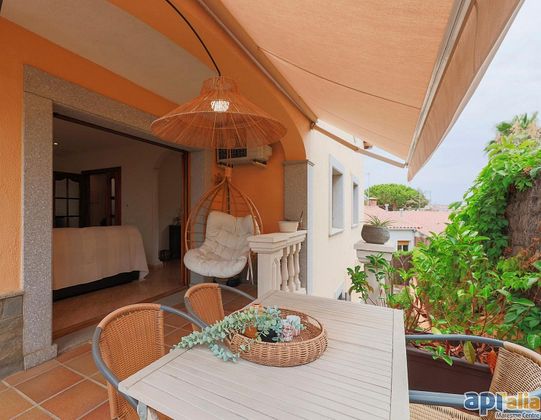 Foto 1 de Venta de chalet en Premià de Dalt de 5 habitaciones con terraza y garaje