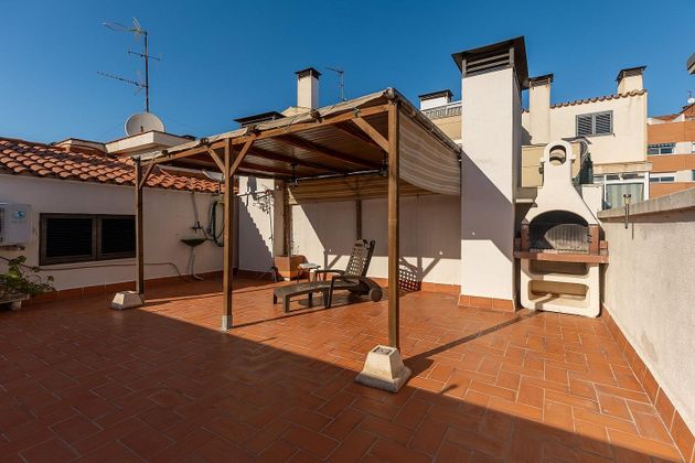 Foto 2 de Àtic en venda a Cerdanyola de 4 habitacions amb terrassa i garatge