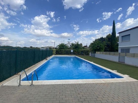 Foto 2 de Casa adossada en venda a Costa Daurada - Sant Gaietà de 4 habitacions amb terrassa i piscina