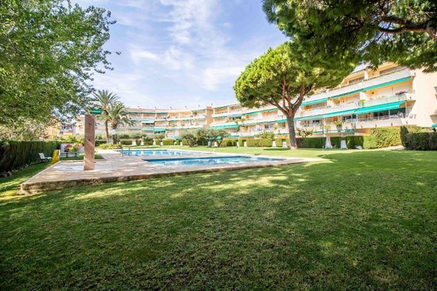 Foto 2 de Dúplex en venda a Sant Salvador de 3 habitacions amb terrassa i piscina
