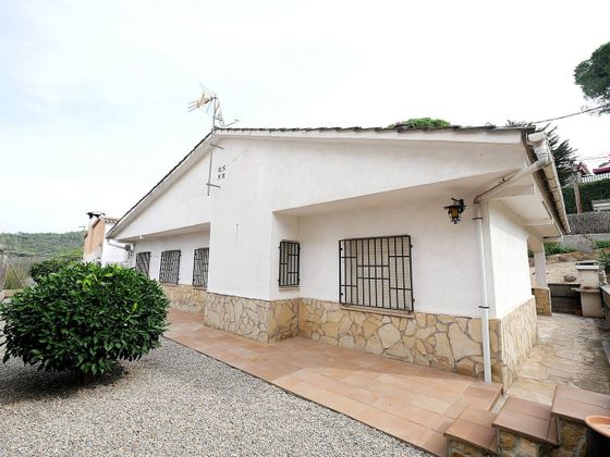 Foto 1 de Chalet en venta en Mas Mora - Sant Daniel de 3 habitaciones con piscina y jardín