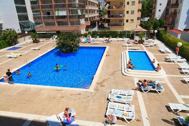 Foto 2 de Venta de ático en Salou de Llevant de 2 habitaciones con terraza y piscina