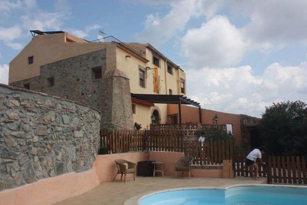 Foto 1 de Casa rural en venda a Riudecols de 4 habitacions amb terrassa i piscina