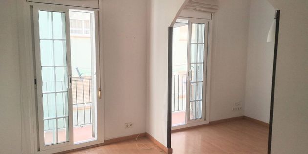 Foto 1 de Pis en venda a calle De Munné de 2 habitacions amb balcó i aire acondicionat