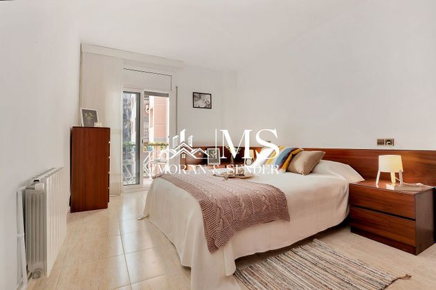 Foto 1 de Venta de piso en Vallparadís de 4 habitaciones con garaje y balcón