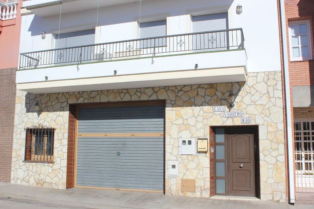 Foto 2 de Casa en venda a calle Pau Guanter de 5 habitacions amb terrassa i garatge