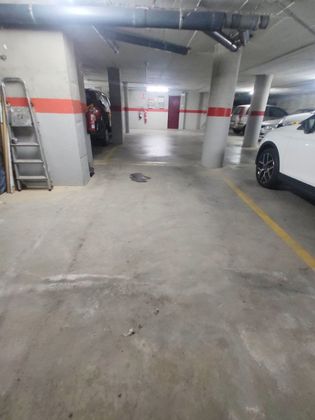 Foto 1 de Venta de garaje en Eixample de 21 m²