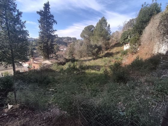 Foto 1 de Venta de terreno en Castellnou - Can Mir - Sant Muç de 880 m²