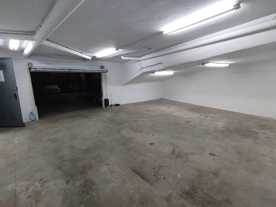 Foto 2 de Garaje en venta en Zona Mercat de 25 m²