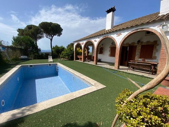Foto 2 de Casa en venda a Mas Mora - Sant Daniel de 3 habitacions amb terrassa i piscina