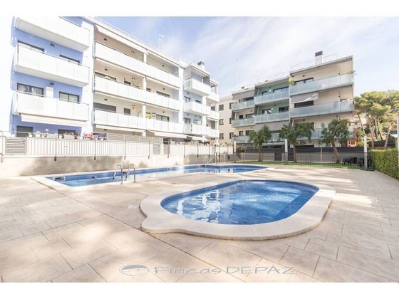 Foto 1 de Piso en venta en Can Roca-Muntanyeta de 2 habitaciones con terraza y piscina