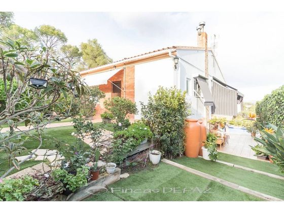 Foto 2 de Casa en venda a Montmar de 4 habitacions amb terrassa i piscina