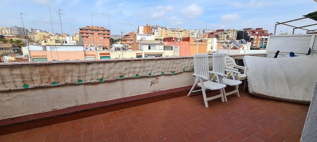 Foto 1 de Àtic en venda a Centre - Hospitalet de Llobregat, L´ de 3 habitacions amb terrassa i balcó