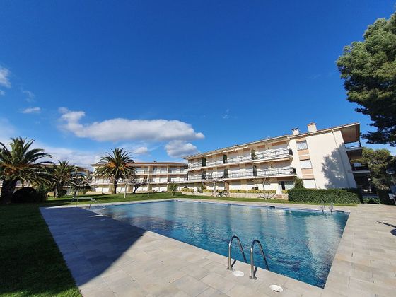 Foto 2 de Piso en venta en Calella de Palafrugell de 2 habitaciones con terraza y piscina