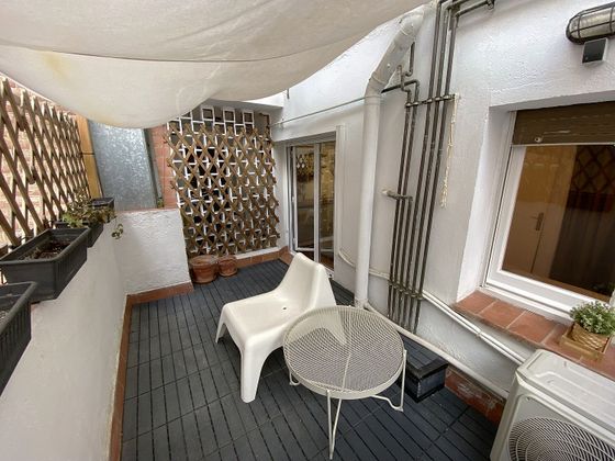 Foto 2 de Pis en lloguer a Sarrià de 1 habitació amb terrassa i mobles