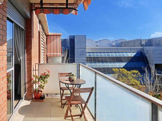 Foto 1 de Àtic en venda a Almeda - El Corte Inglés de 2 habitacions amb terrassa i garatge