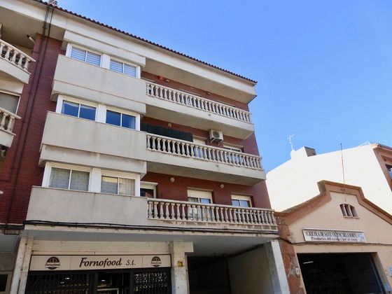 Foto 2 de Piso en venta en Sant Vicenç dels Horts de 4 habitaciones con garaje y balcón