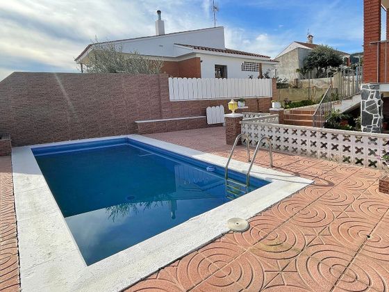 Foto 2 de Venta de chalet en Albinyana de 3 habitaciones con terraza y piscina