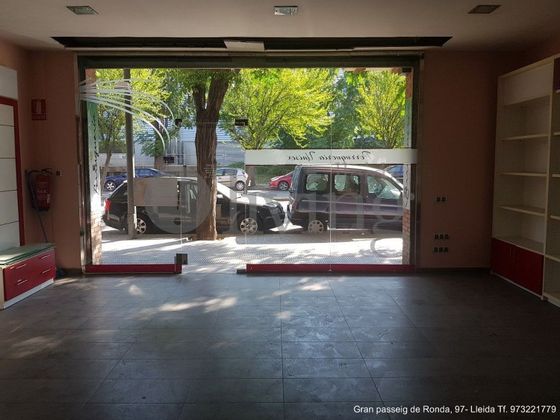 Foto 1 de Nau en venda a calle Manuel de Montsuar de 550 m²