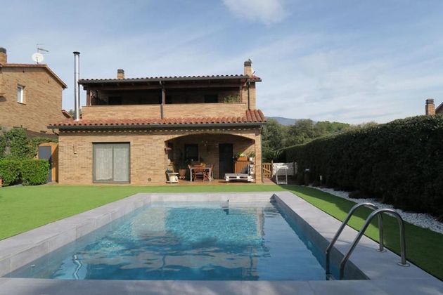 Foto 1 de Xalet en venda a Santa Maria de Palautordera de 4 habitacions amb terrassa i piscina