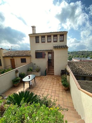 Foto 2 de Casa adossada en venda a Falset de 4 habitacions amb terrassa i jardí