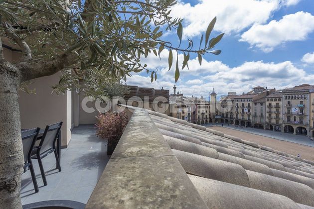 Foto 1 de Pis en venda a plaza Major de 3 habitacions amb terrassa i jardí
