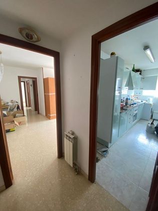 Foto 2 de Venta de piso en Sant Pere i Sant Pau de 3 habitaciones con garaje y jardín