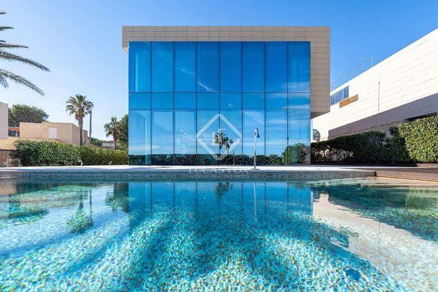 Foto 2 de Xalet en venda a Sant Jordi d'Alfama de 4 habitacions amb terrassa i piscina