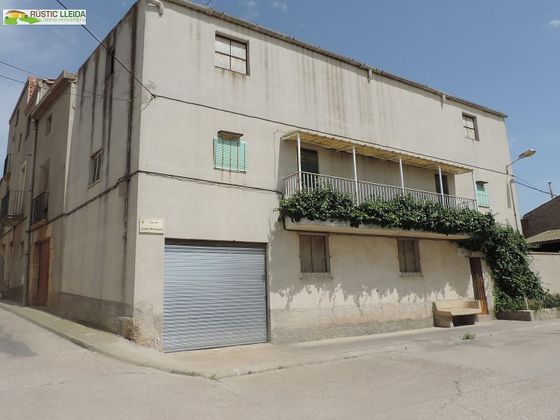 Foto 1 de Casa en venta en Anglesola de 3 habitaciones con terraza y garaje