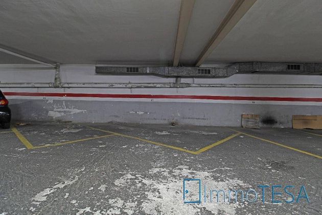Foto 2 de Garaje en venta en Centre - Eixample – Can Llobet – Can Serra de 9 m²