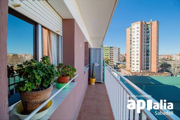 Foto 2 de Pis en venda a Catalunya - Fontetes de 3 habitacions amb balcó i ascensor