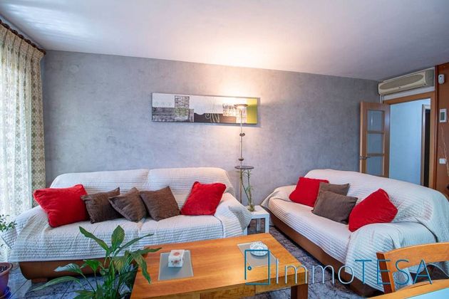 Foto 1 de Pis en venda a Centre - Eixample – Can Llobet – Can Serra de 4 habitacions amb balcó i aire acondicionat