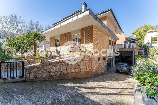 Foto 2 de Chalet en venta en Mestral de 6 habitaciones con terraza y piscina