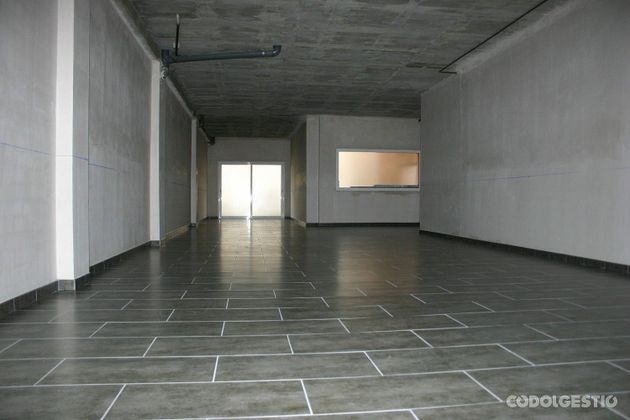 Foto 2 de Alquiler de local en calle De Sant Josep de 104 m²