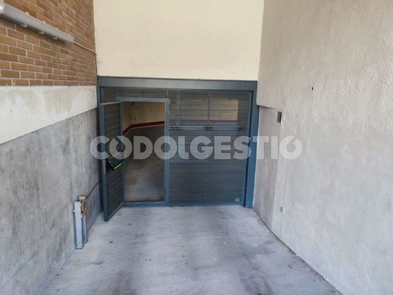 Foto 1 de Garaje en venta en calle Torelló de 44 m²