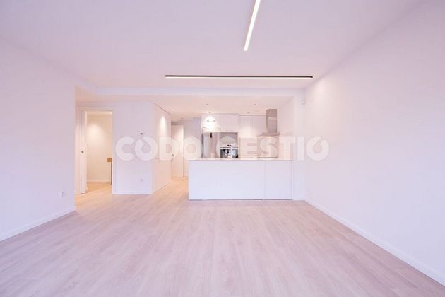 Foto 1 de Pis en venda a calle De Capsavila de 3 habitacions amb terrassa i garatge