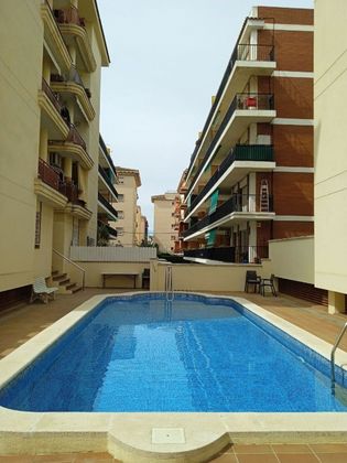 Foto 1 de Piso en venta en Segur Platja de 3 habitaciones con piscina y garaje