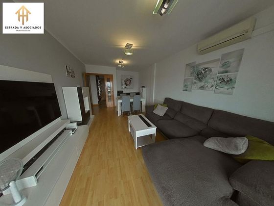 Foto 2 de Venta de piso en Prat de Cunit de 3 habitaciones con terraza y piscina