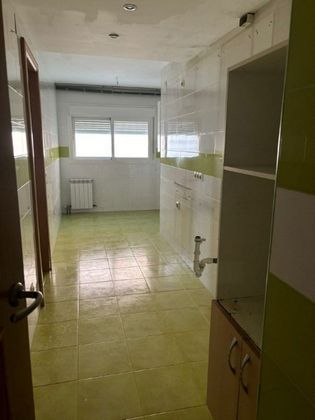 Foto 1 de Piso en venta en Portazgo de 2 habitaciones con terraza y aire acondicionado