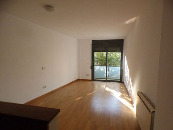 Foto 1 de Piso en alquiler en Santa Eugènia de 3 habitaciones con terraza y balcón